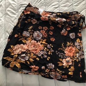 NWT floral wrap skirt